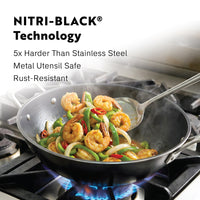 Tri-Ply Carbon Steel 
13-Inch Wok with Helper Handle