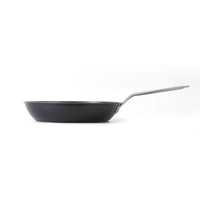 Tri-Ply Carbon Steel 
12-Inch Frying Pan